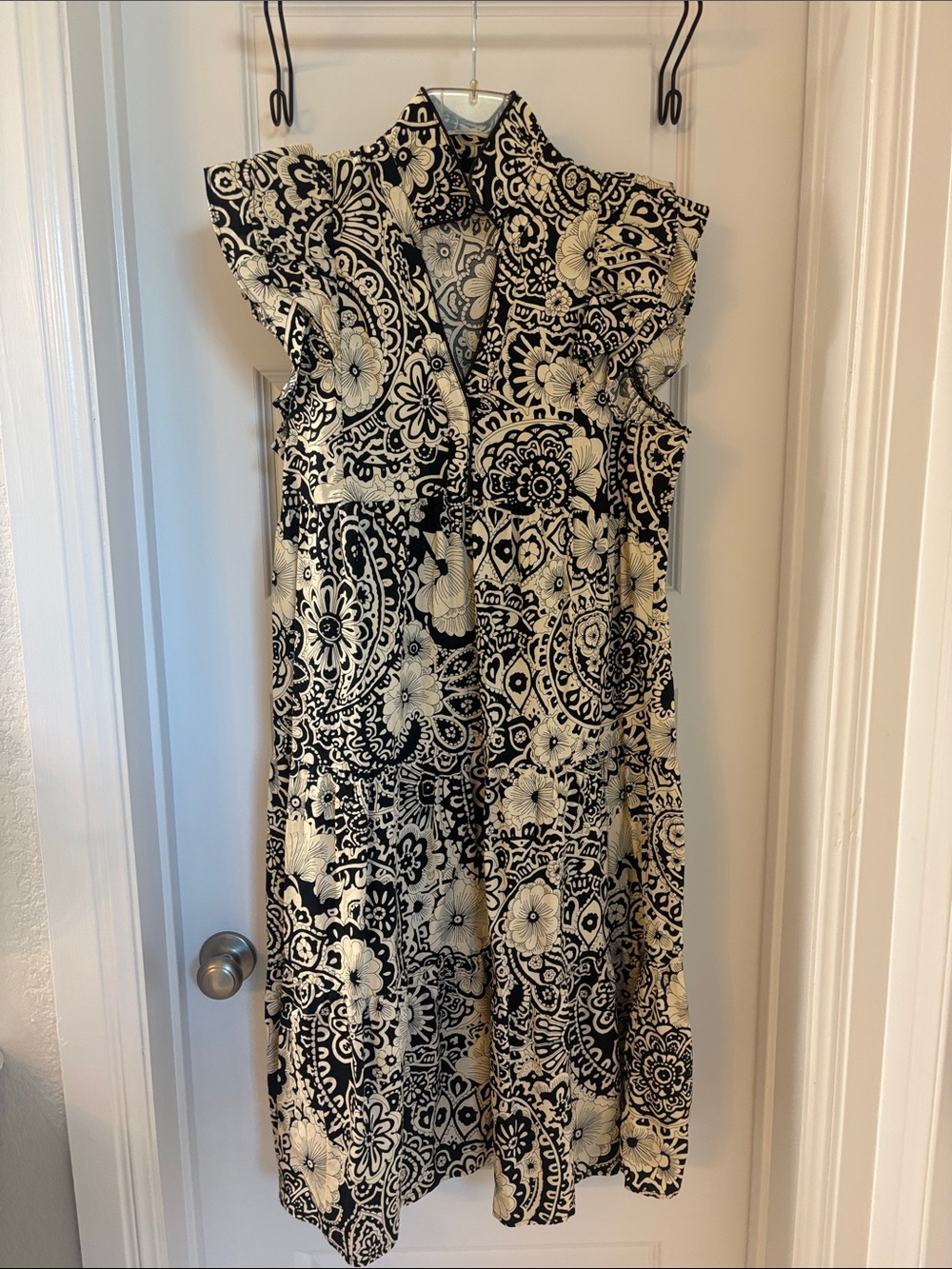 Umgee Black & Cream Floral Paisley Midi Dress